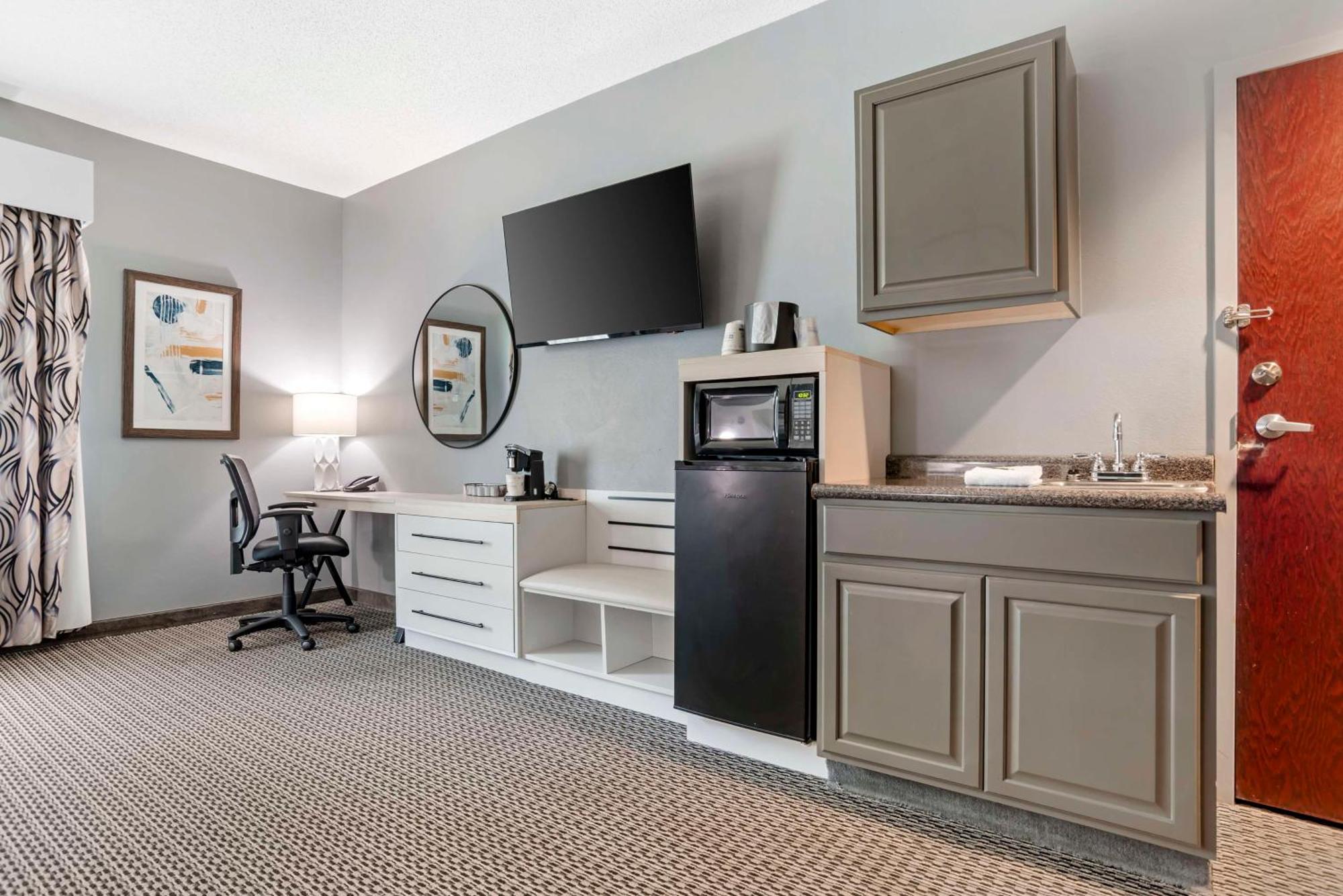 Best Western Plus Two Rivers Hotel & Suites Demopolis Εξωτερικό φωτογραφία