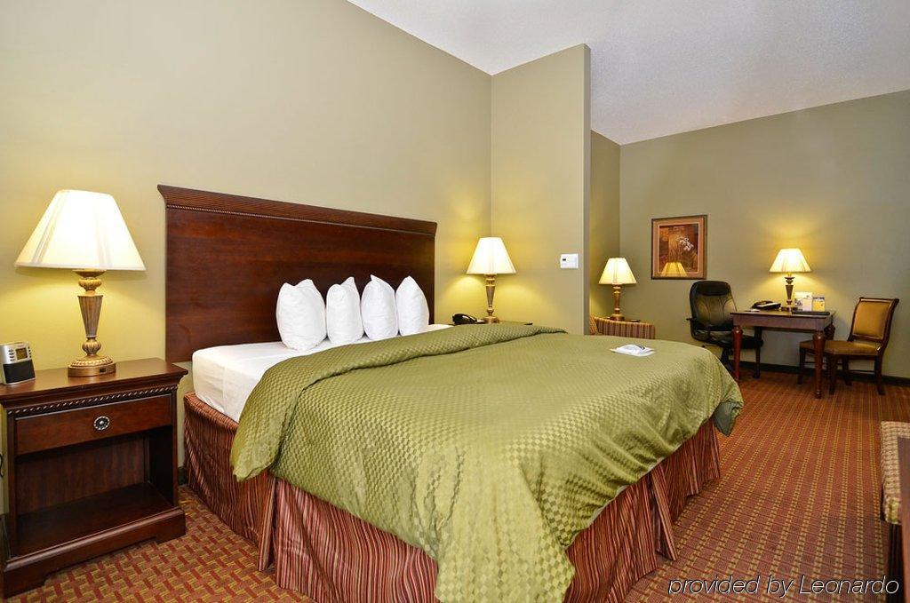 Best Western Plus Two Rivers Hotel & Suites Demopolis Δωμάτιο φωτογραφία